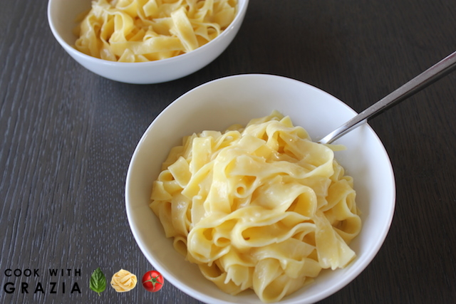 Fettuccine Alfredo