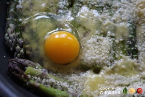 asparagus eggs