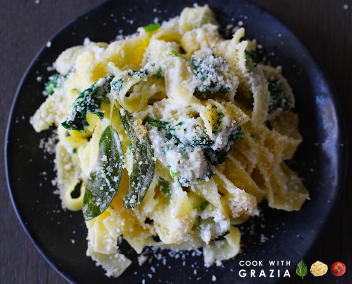 Pasta with greens and ricotta